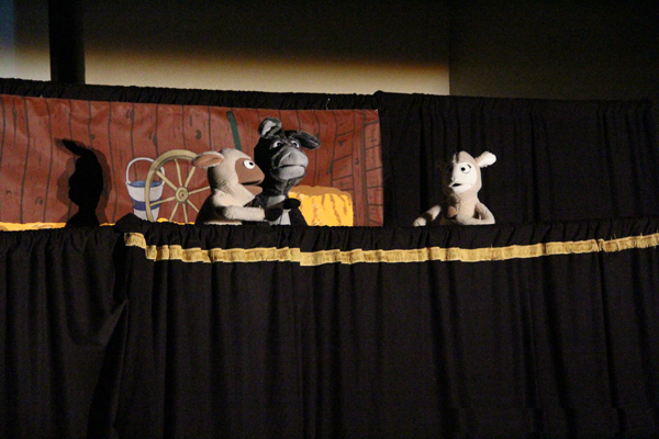 Stage with 3 puppets